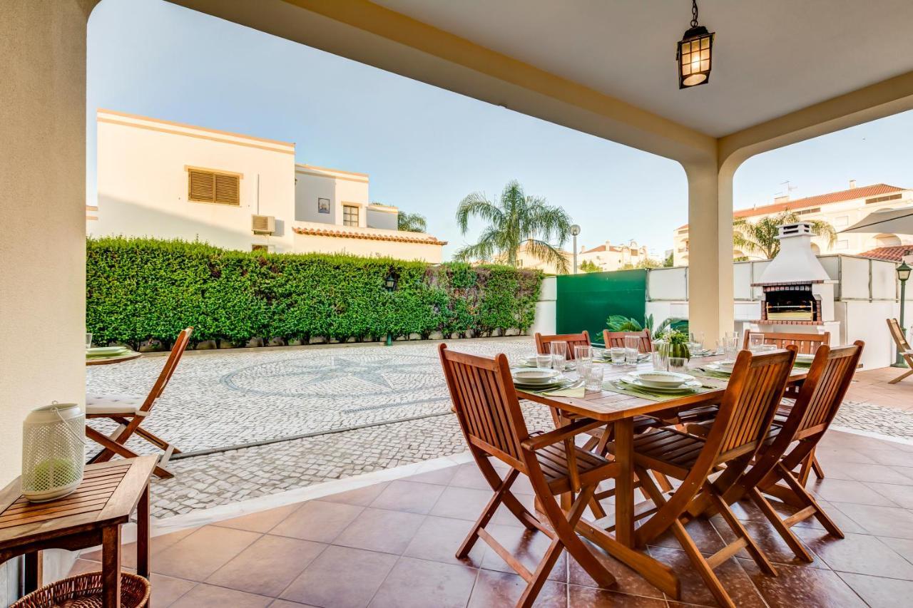Altura Prime - 5 Suites, Private Pool And Parking, Walk To Beach Exterior photo